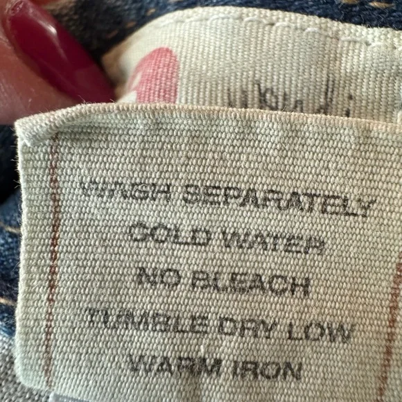 BKE Blue Ankle Cropped Capris  Distressed Casual - Picture 7 of 7